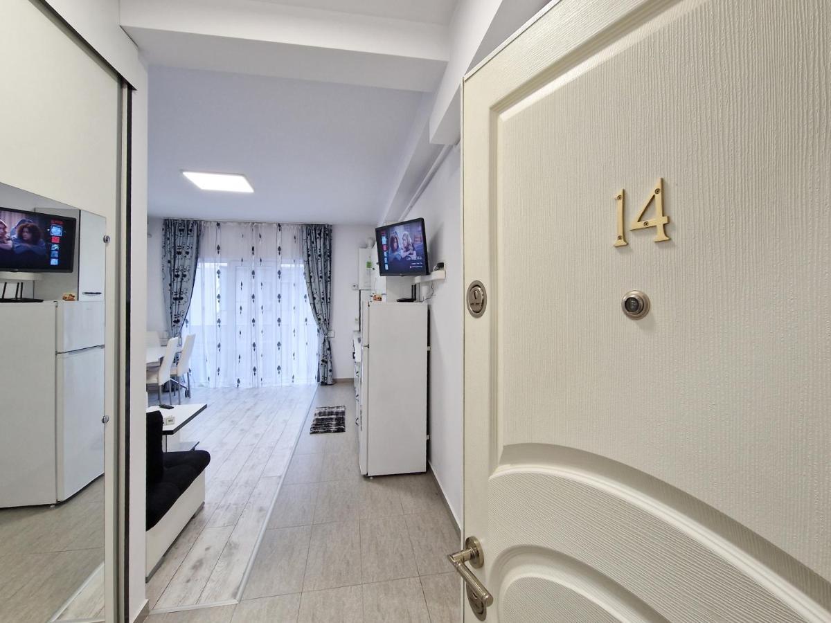 Mirvana Apartments Allure Studio Timisoara Bagian luar foto